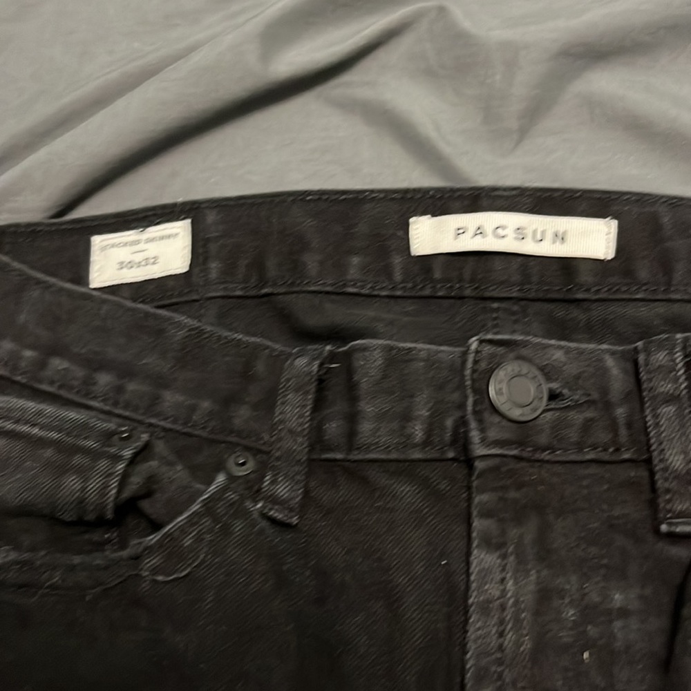Barely Worn PacSun Ripped Jeans 30x32 - Picture 3 of 4